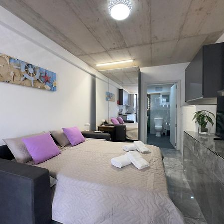 Seafront, Lovely Modern Studio. Saint Julian's エクステリア 写真