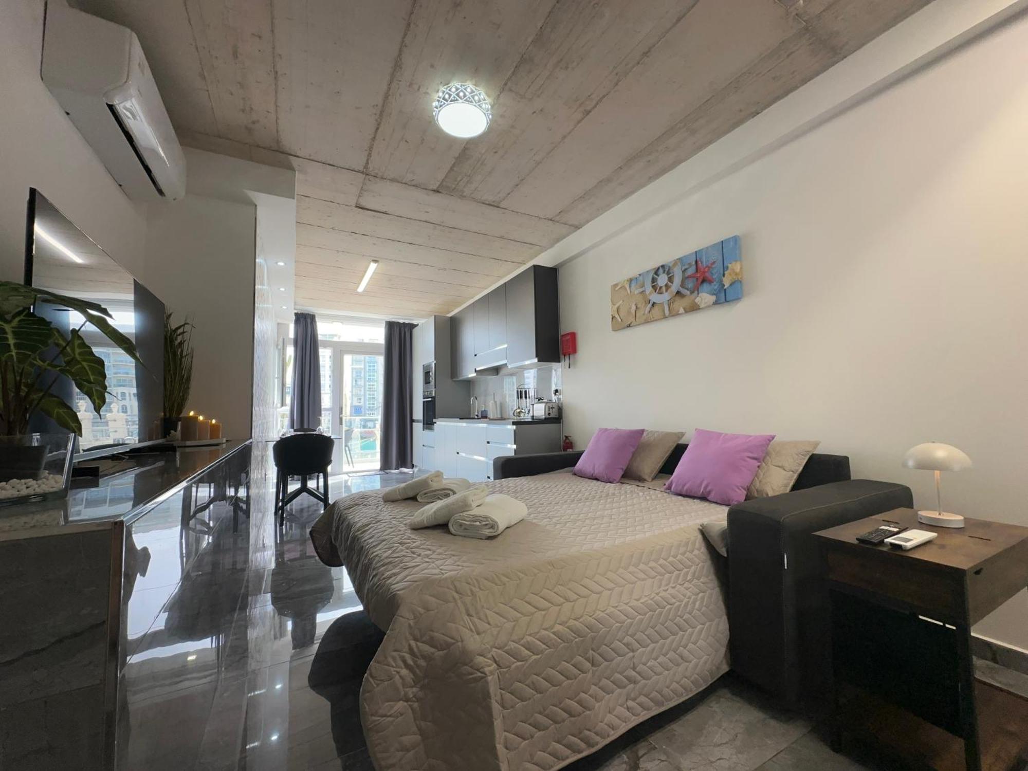 Seafront, Lovely Modern Studio. Saint Julian's エクステリア 写真